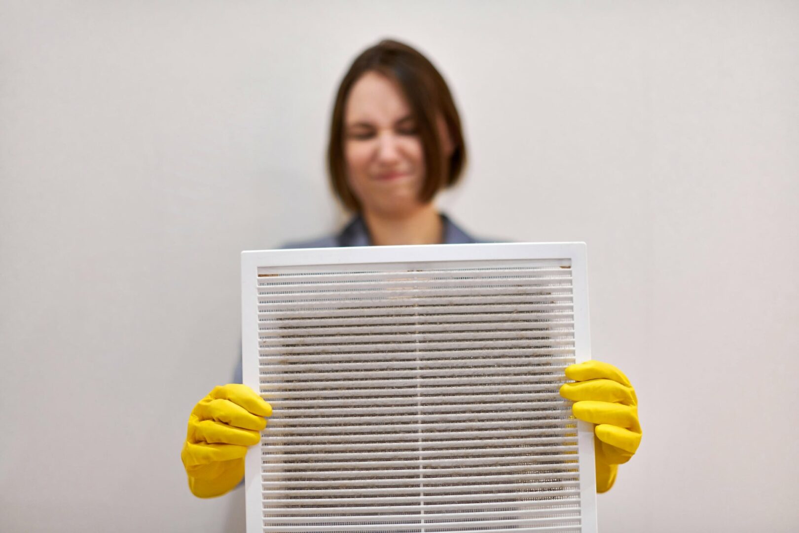 Onderhoud van ventilatietoestellen,
reiniging en desinfectie luchtkanalen
